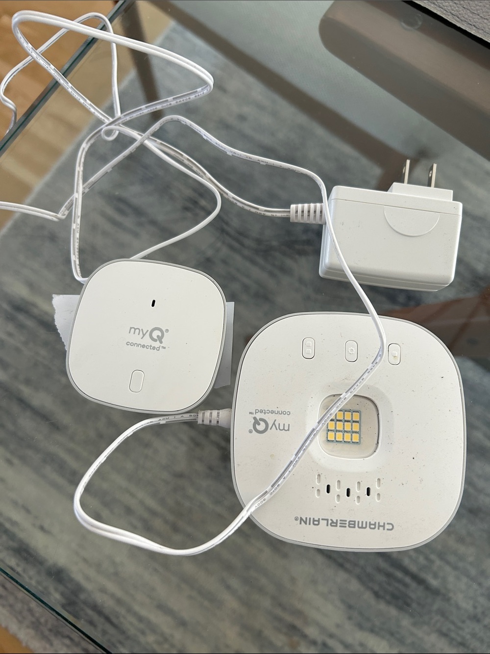 Smart Garage Control My Q connected
